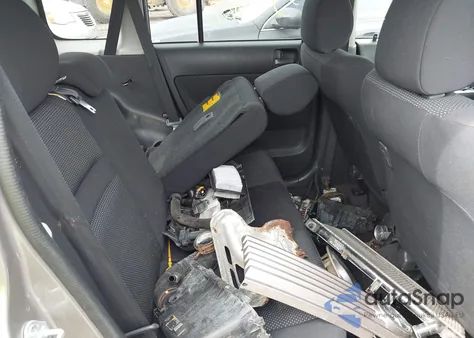 2004 Scion Xb from USA, damaged, VIN JTLKT324440147918